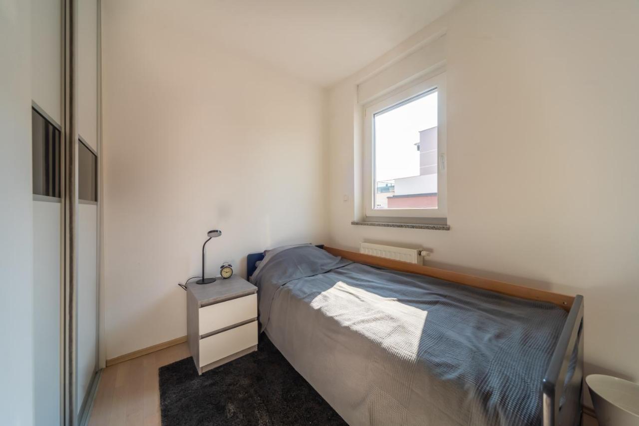 Super Petrova Apartment زغرب المظهر الخارجي الصورة